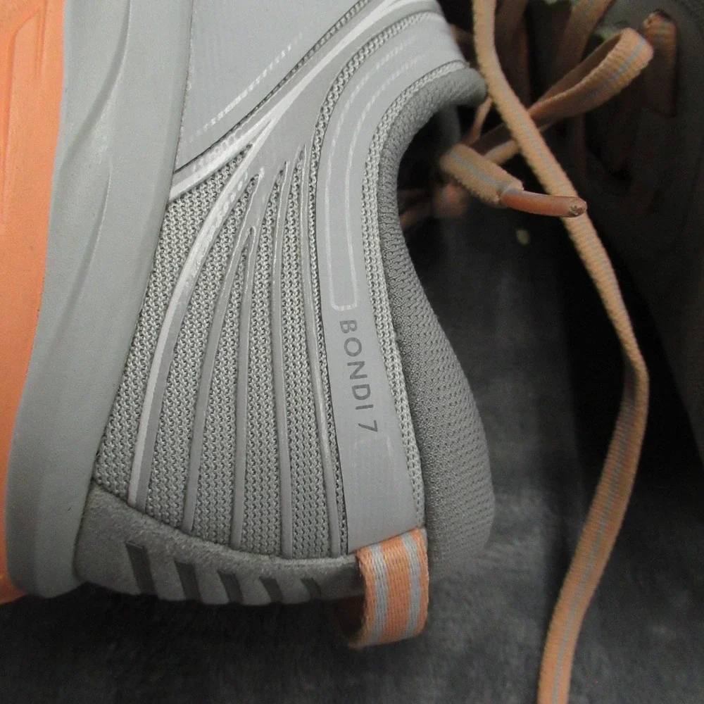 Hoka Womens Shoes 10D Harbor Mist Bondi 7 Wide Running Lightweight Chunky Active